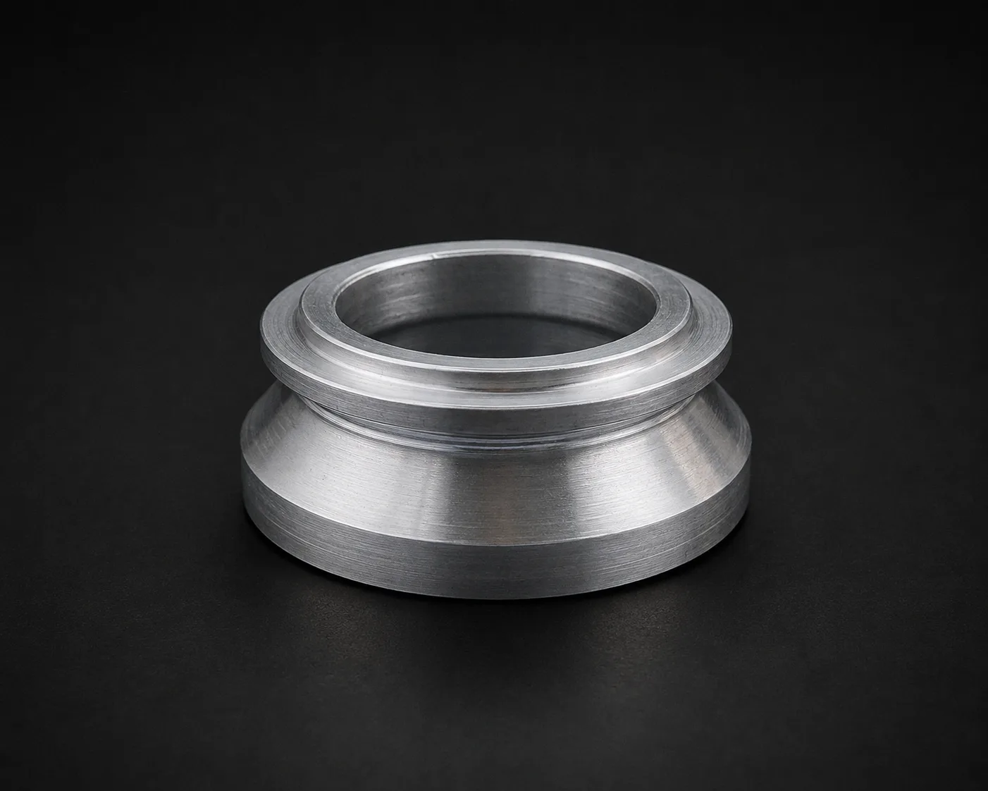 قطعه صنعتی آلومینیومی تراشکاری CNC